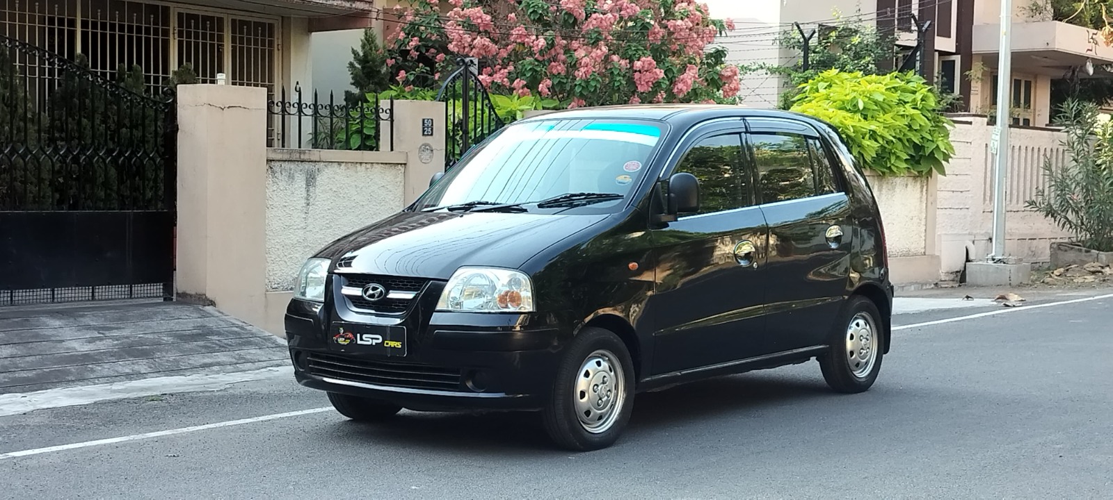 Hyundai Santro Xing - Image 6