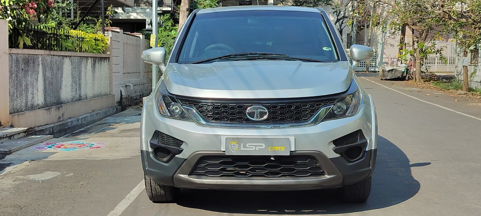 Tata Hexa