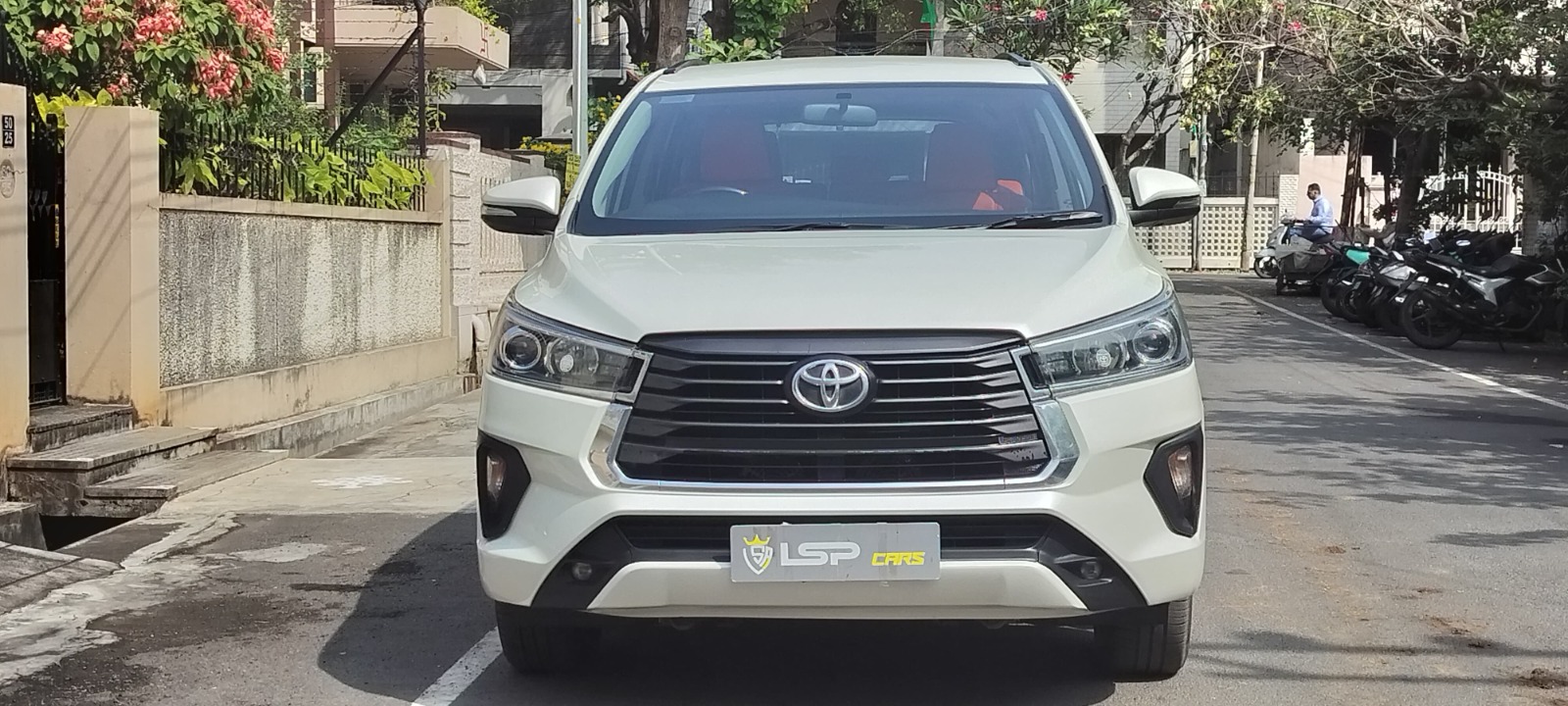 Toyota Innova Crysta
