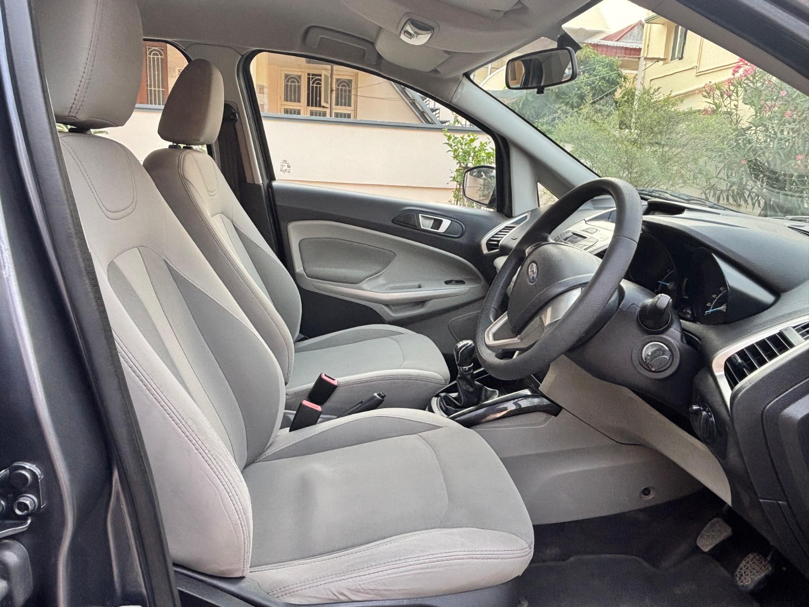 Ford Ecosport - Image 12