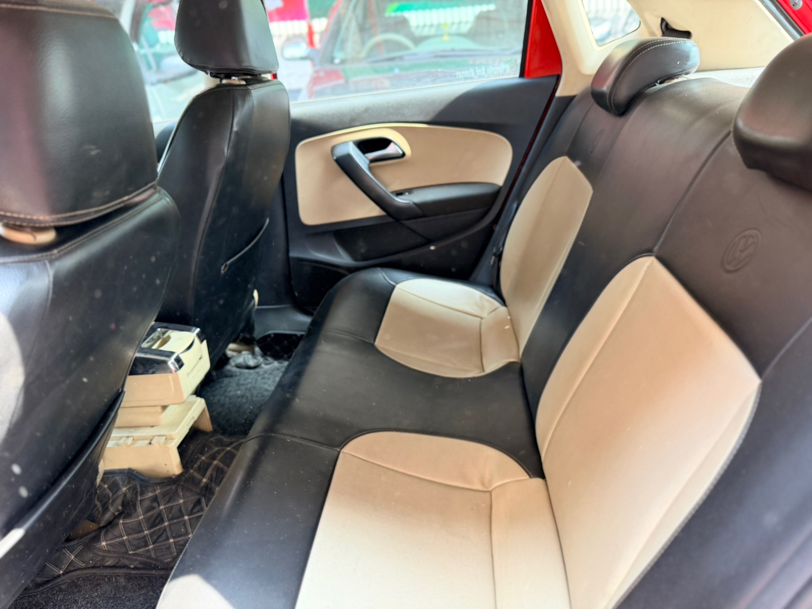 Volkswagen Polo - Image 15