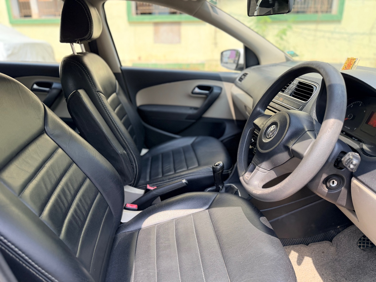Volkswagen Polo - Image 3