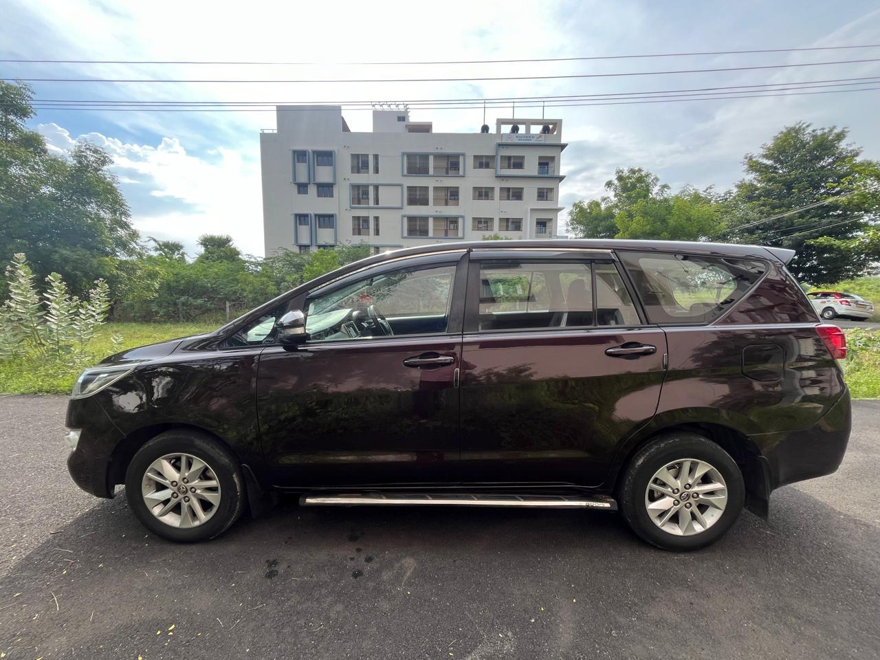 Toyota Innova Crysta - Image 4