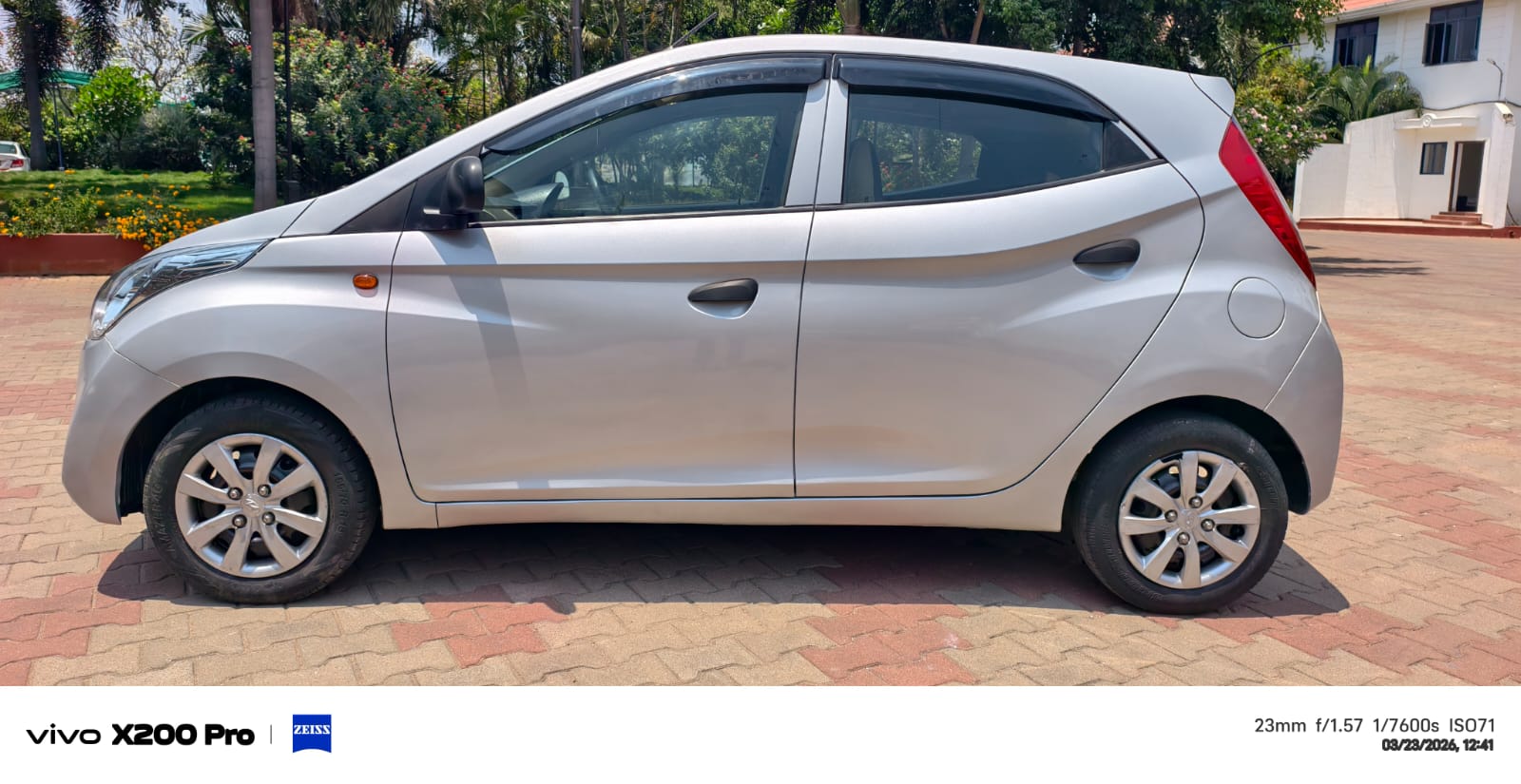 Hyundai Eon - Image 4