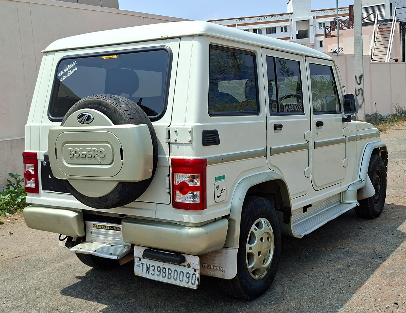 Mahindra Bolero - Image 6