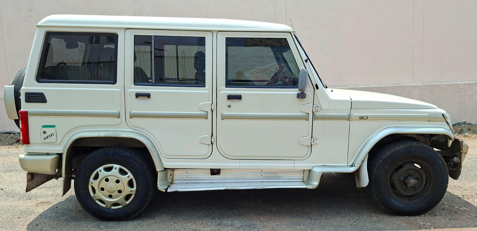Mahindra Bolero - Image 4
