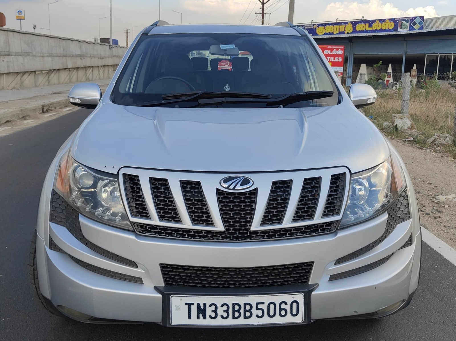 Mahindra XUV500
