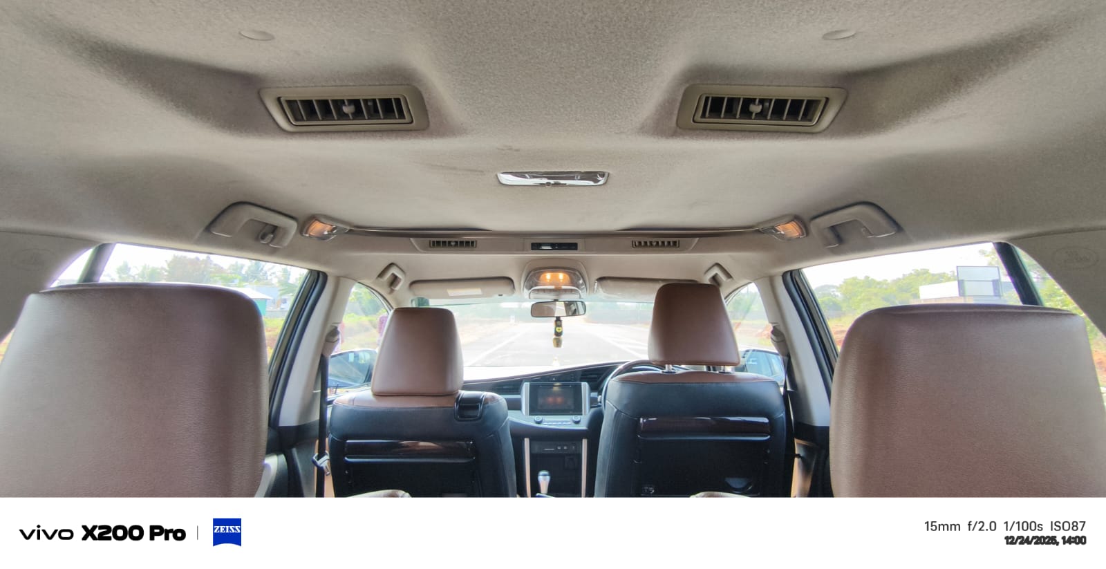 Toyota Innova Crysta - Image 2