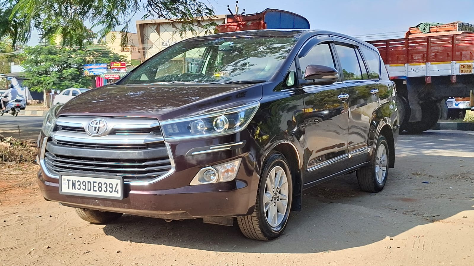 Toyota Innova Crysta - Image 4
