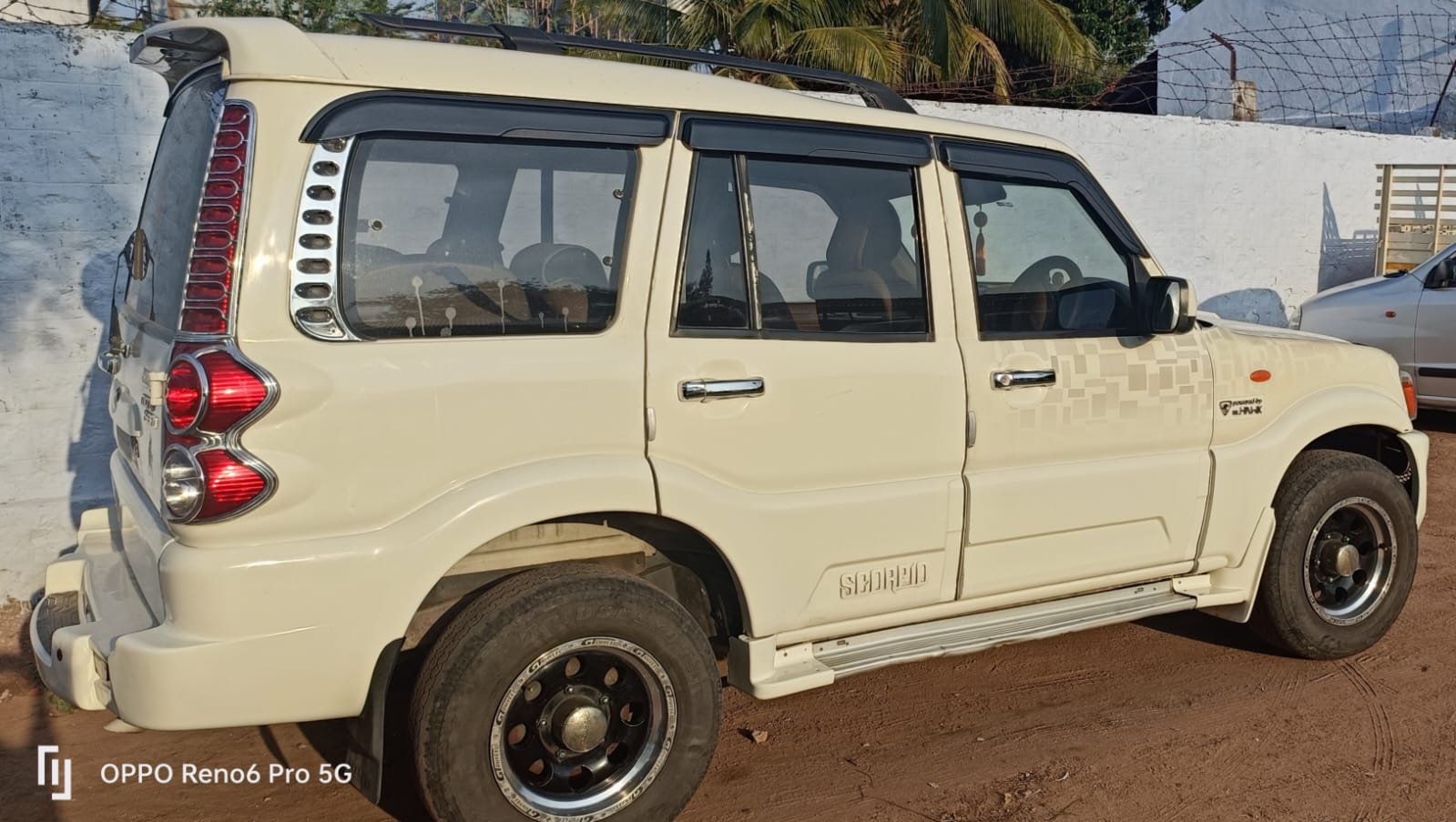 Mahindra Scorpio - Image 4