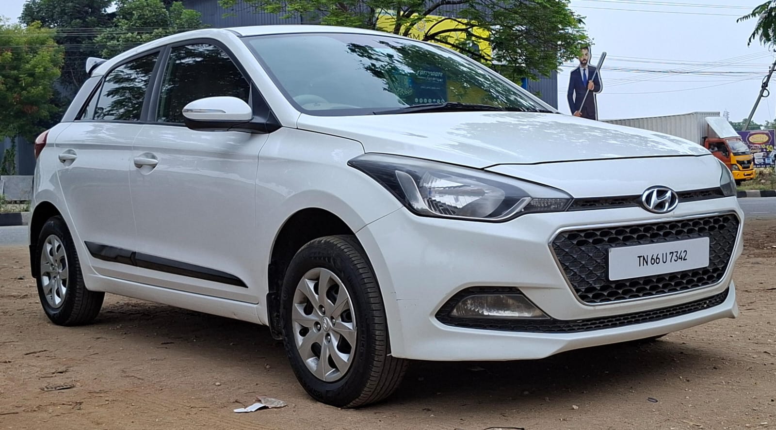Hyundai i20 - Image 2