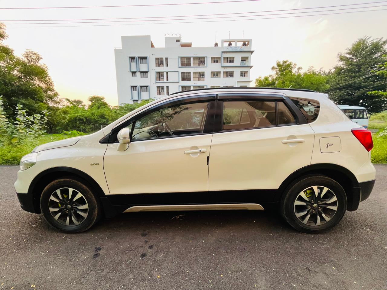 Maruti Suzuki S-Cross - Image 2