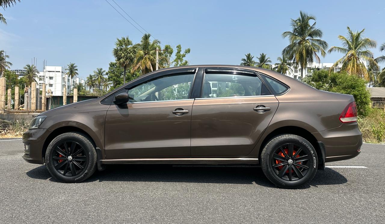 Volkswagen Vento - Image 2