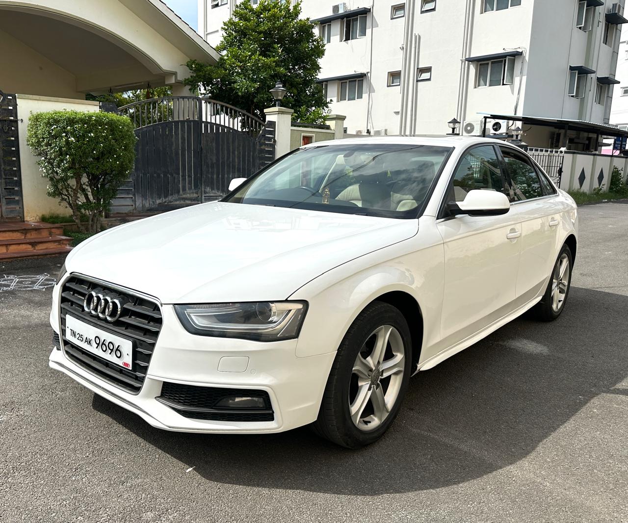 Audi A4 - Image 8