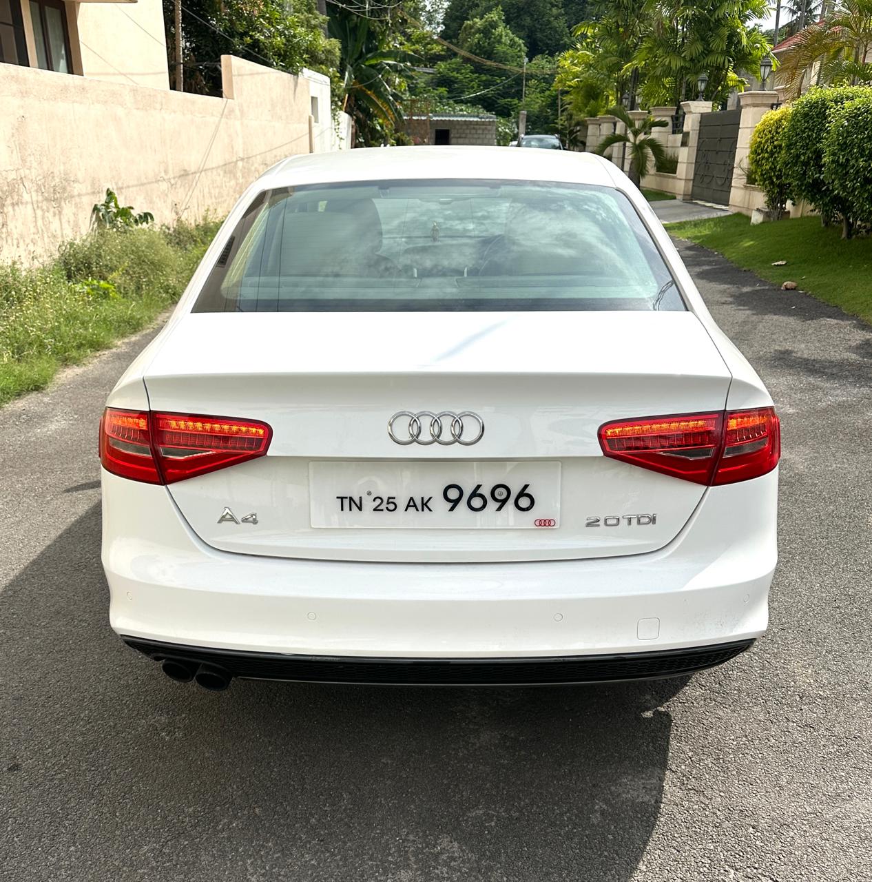 Audi A4 - Image 10