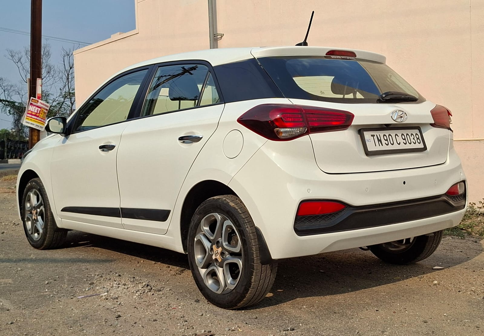 Hyundai i20 - Image 2