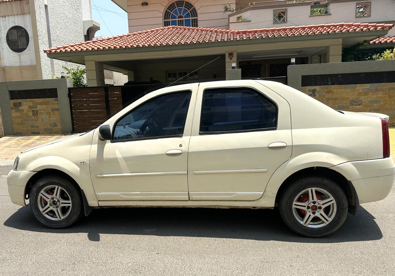 Mahindra logan - Image 10