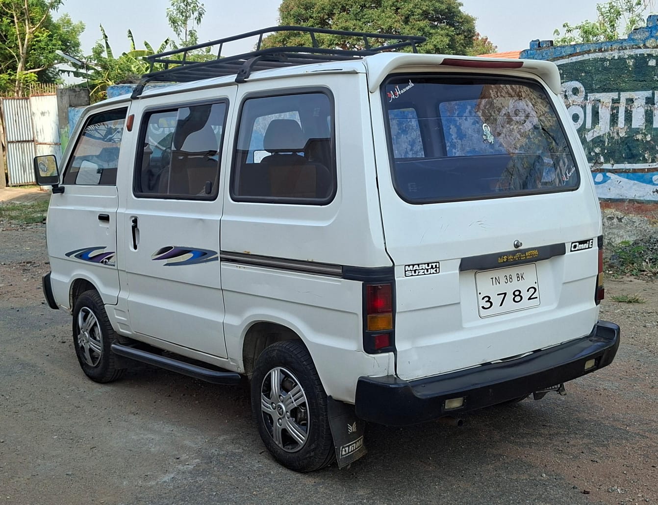 Maruti Suzuki Omni - Image 9