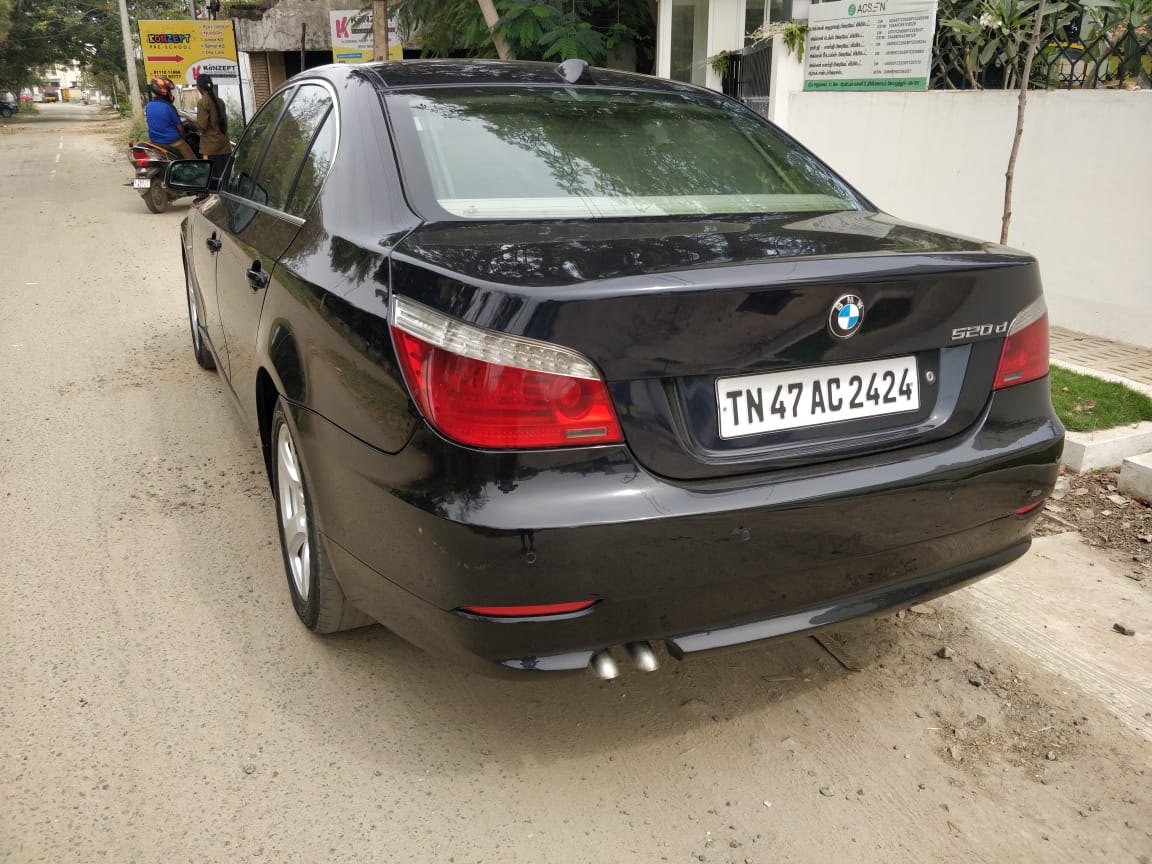 BMW 5 Series - Image 7