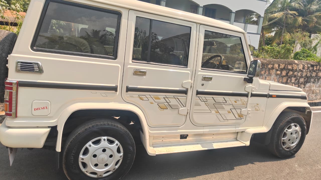 Mahindra Bolero - Image 4