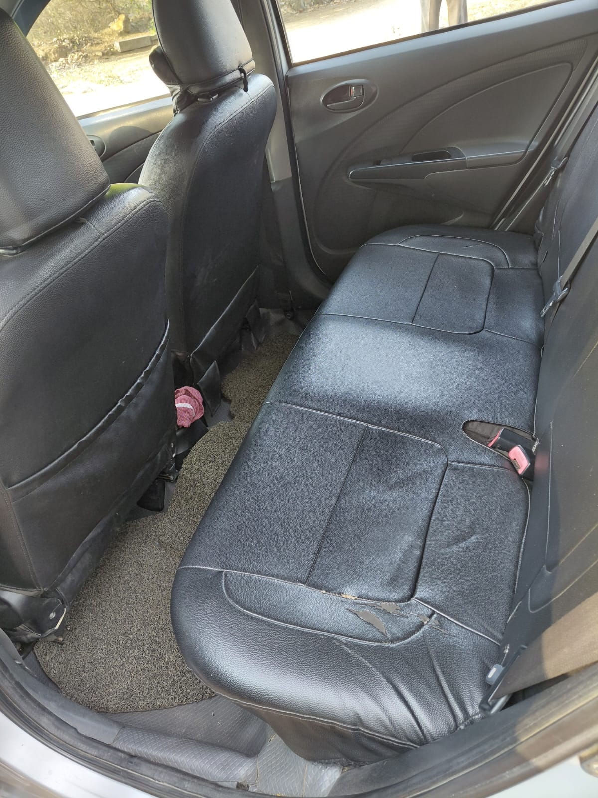 Toyota Etios - Image 3