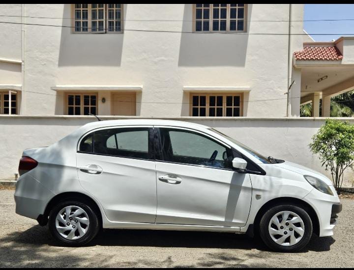 Honda Amaze - Image 6