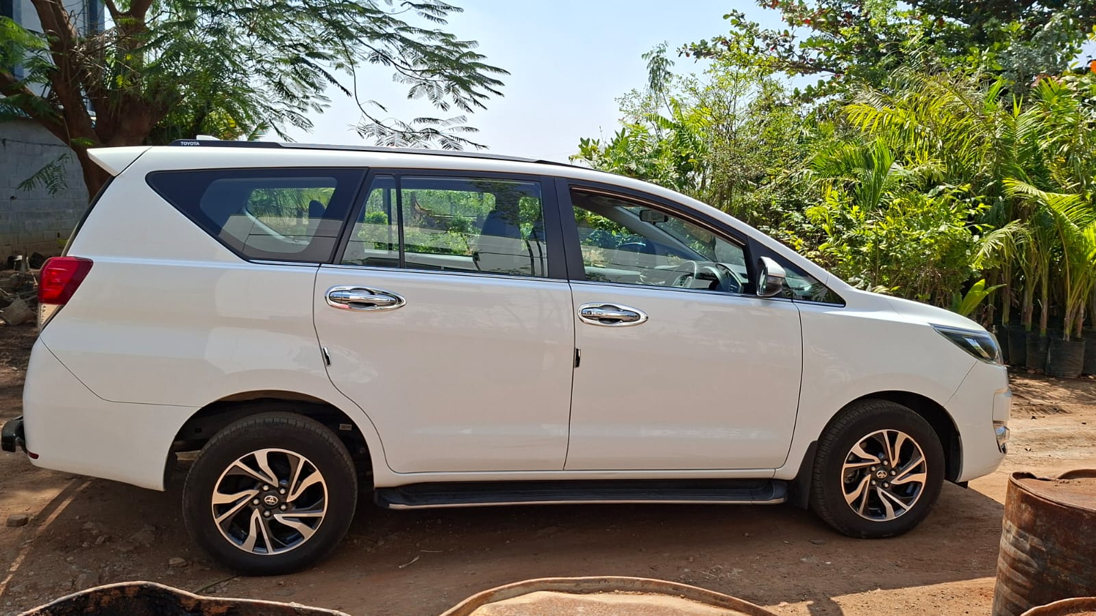 Toyota Innova Crysta - Image 6