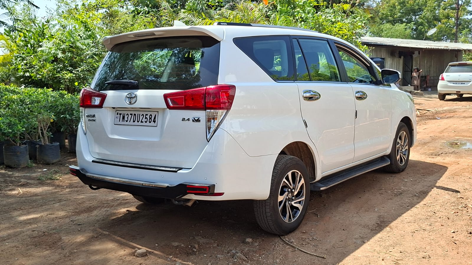 Toyota Innova Crysta - Image 9