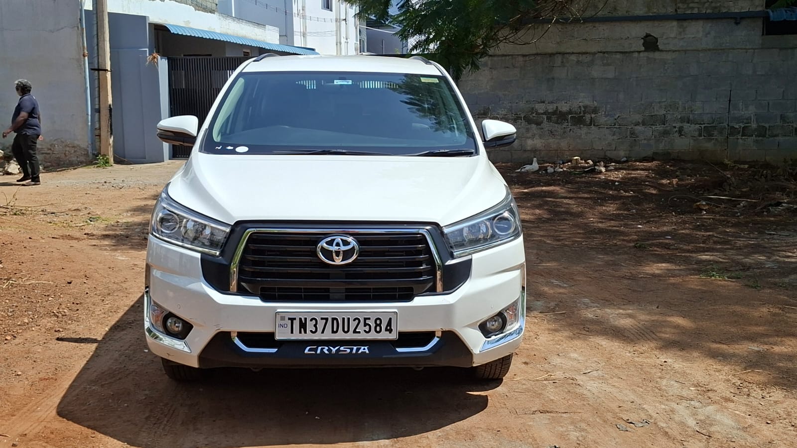 Toyota Innova Crysta