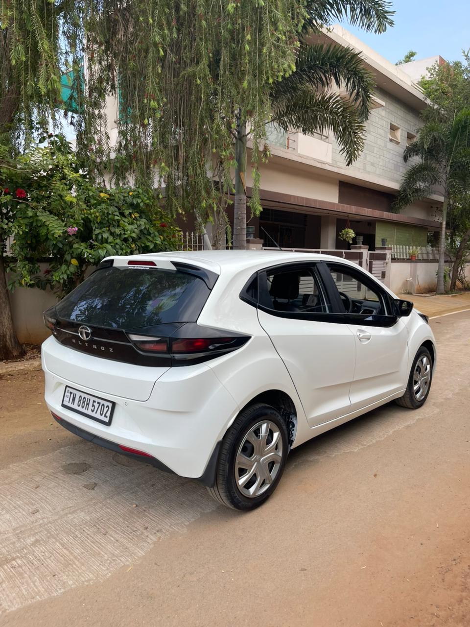 Tata Altroz - Image 4