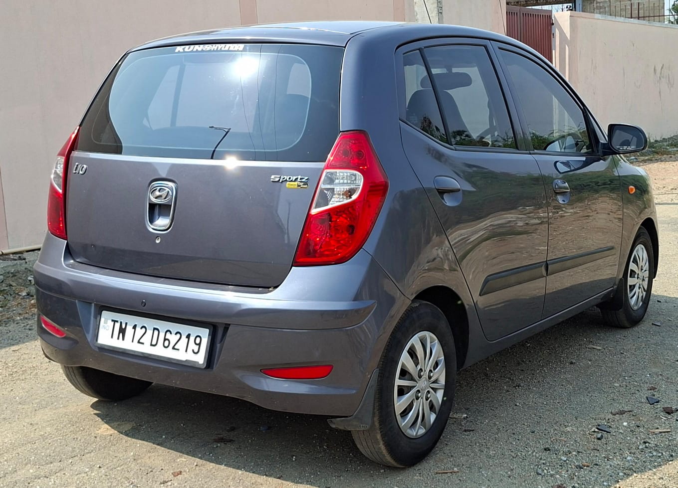 Hyundai i10 - Image 2