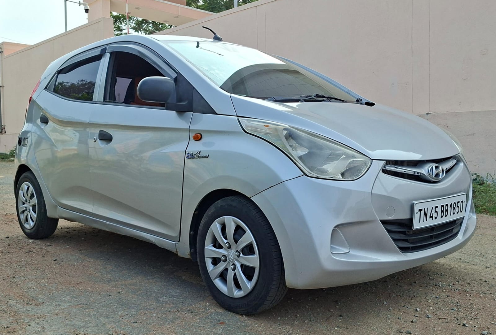 Hyundai Eon - Image 4