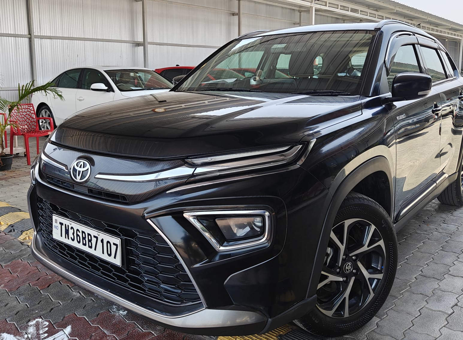 Toyota Urban Crusier - Image 8