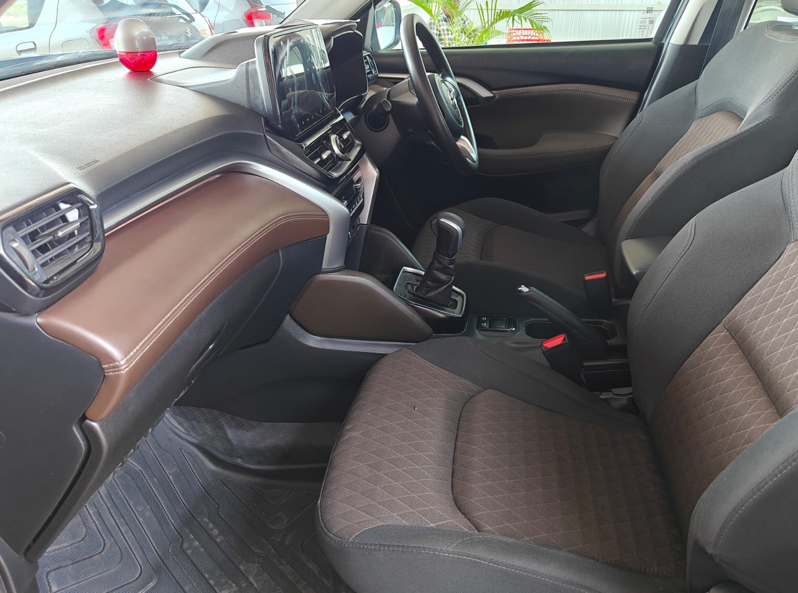 Toyota Urban Crusier - Image 5