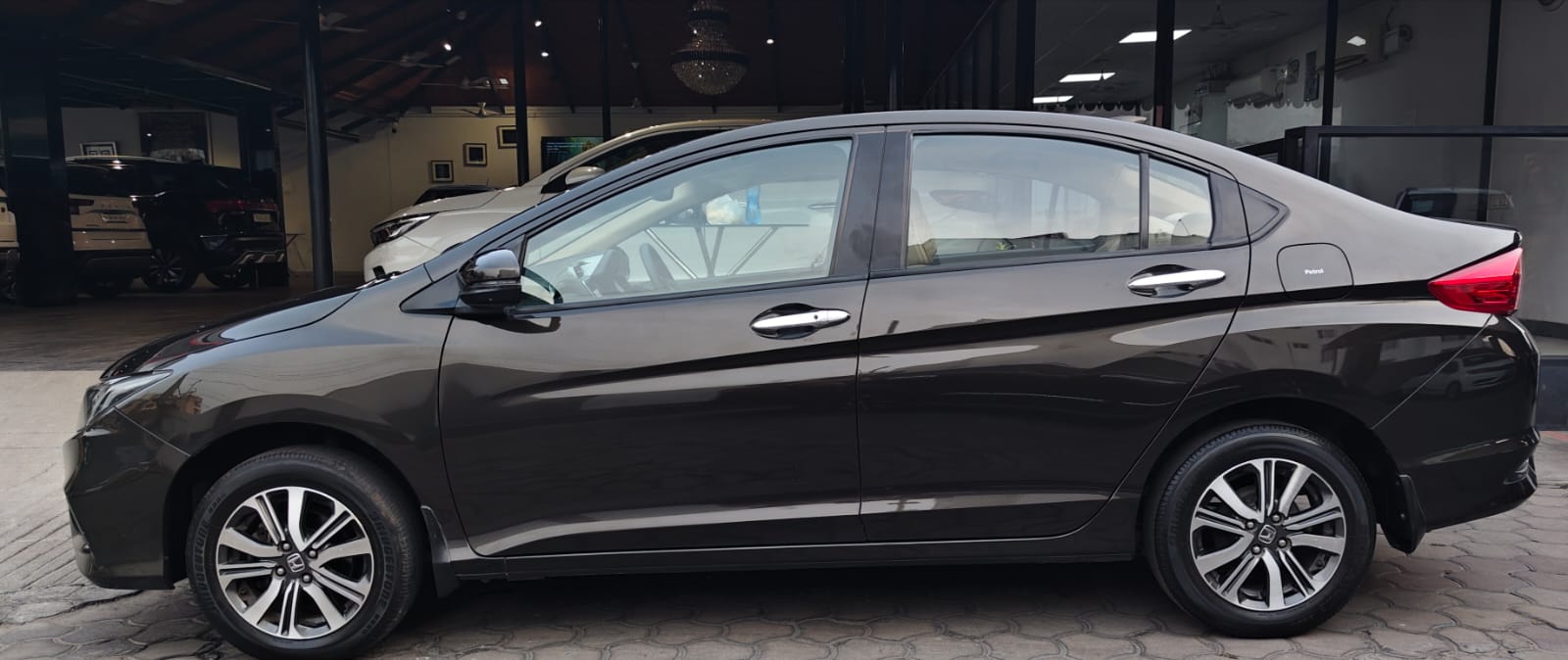 Honda City - Image 3