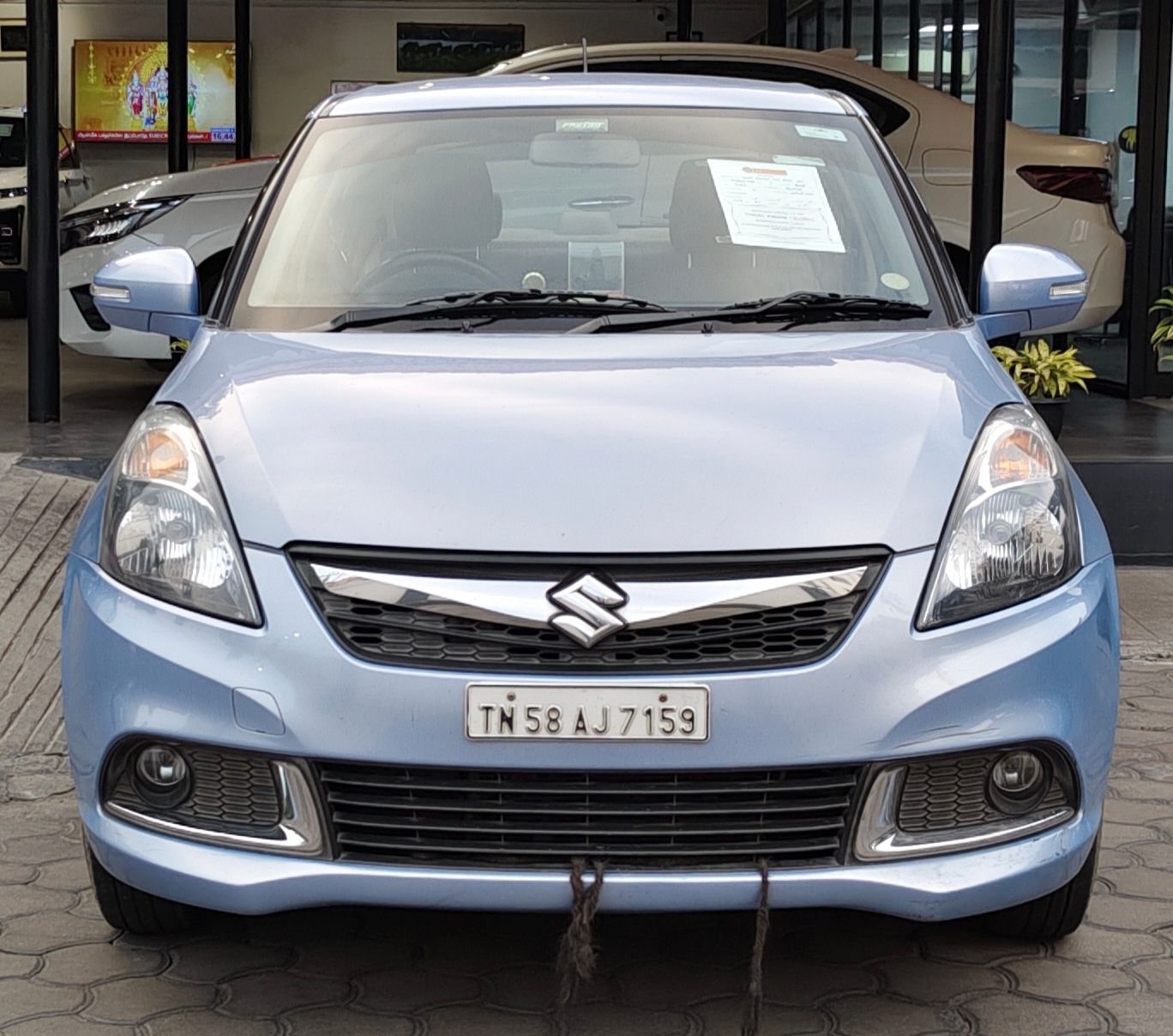 Maruti Suzuki Swift dzire