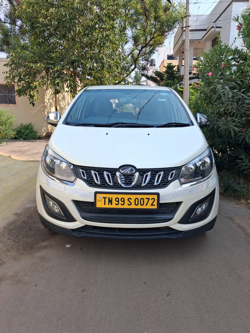 Mahindra Marazzo