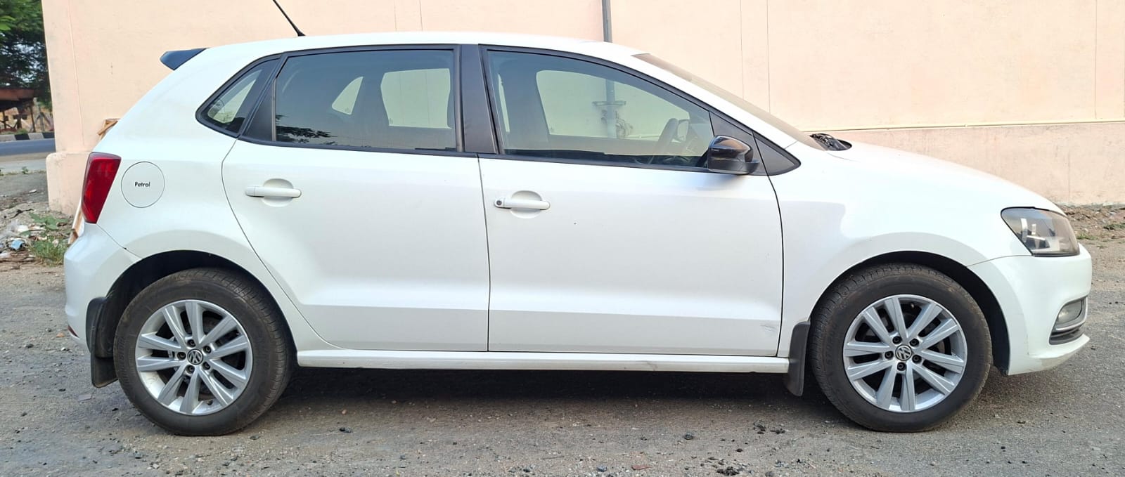 Volkswagen Polo - Image 4