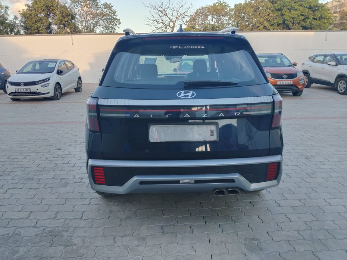 Hyundai Alcazar - Image 2