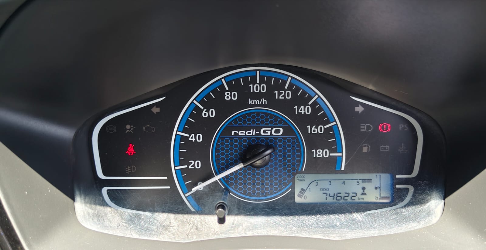 DatSun Redi Go - Image 4