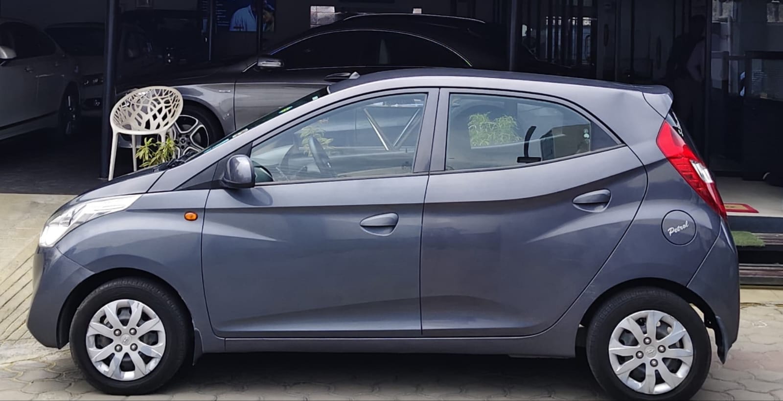 Hyundai Eon - Image 5