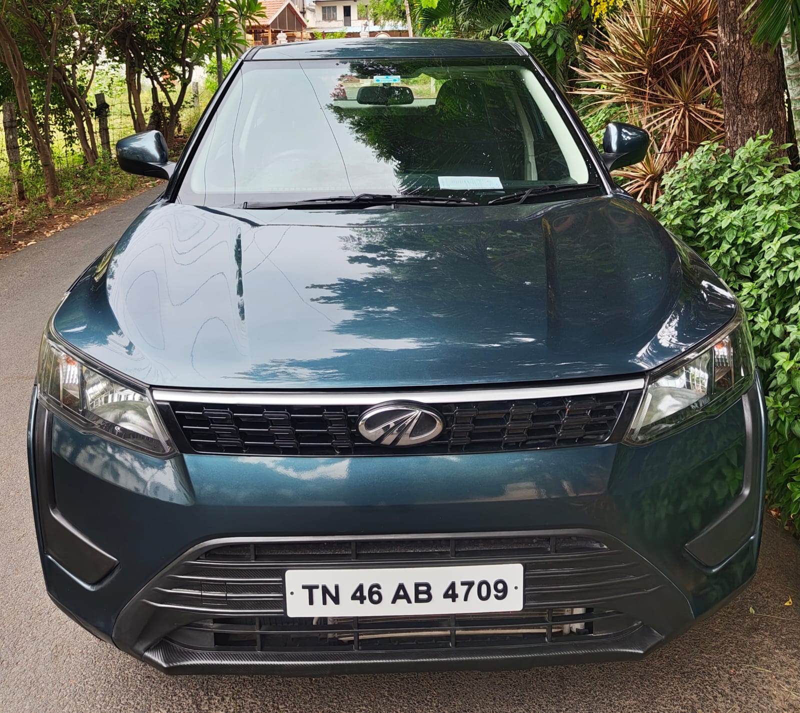 Mahindra XUV300