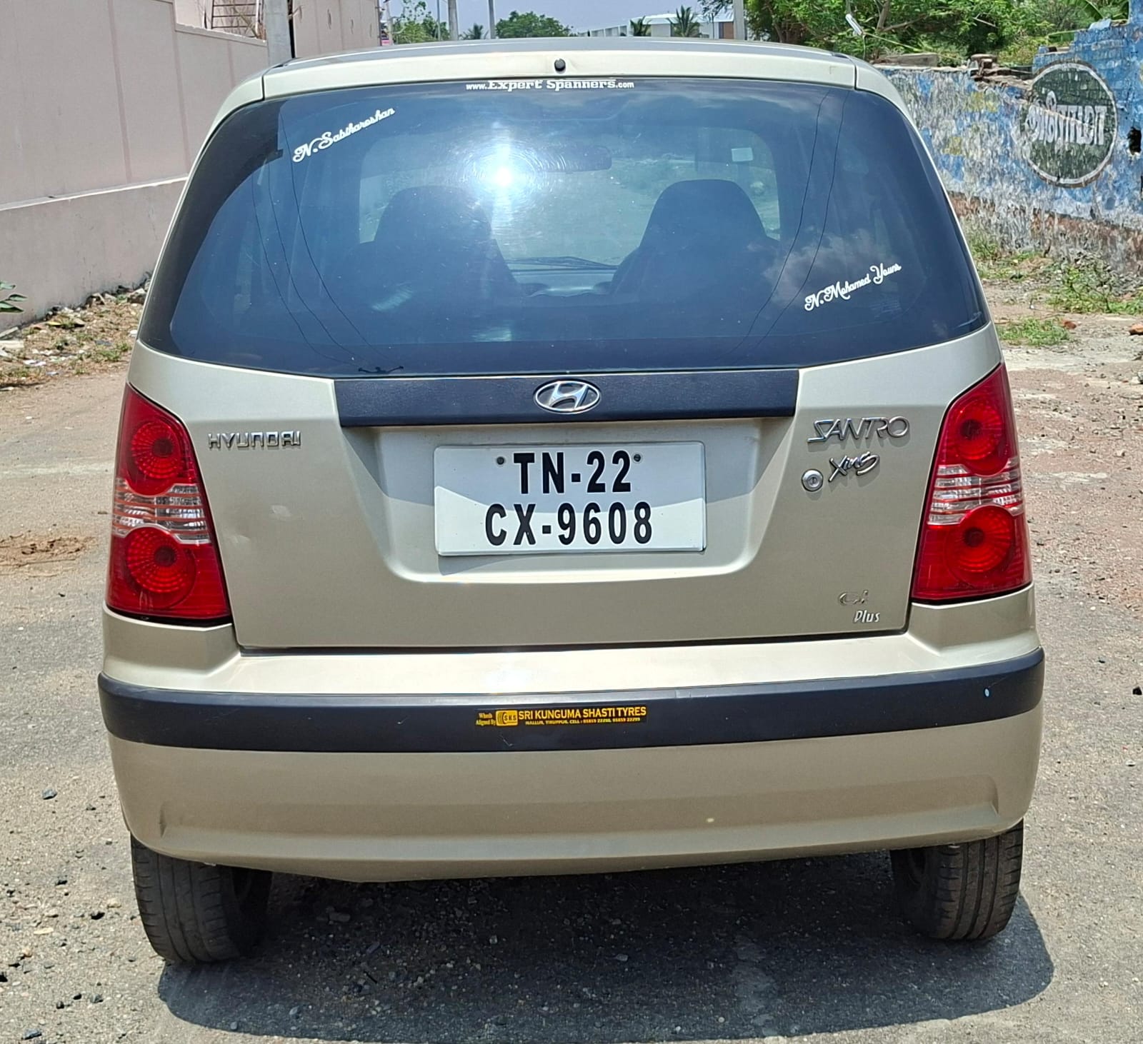 Hyundai Santro Xing - Image 7