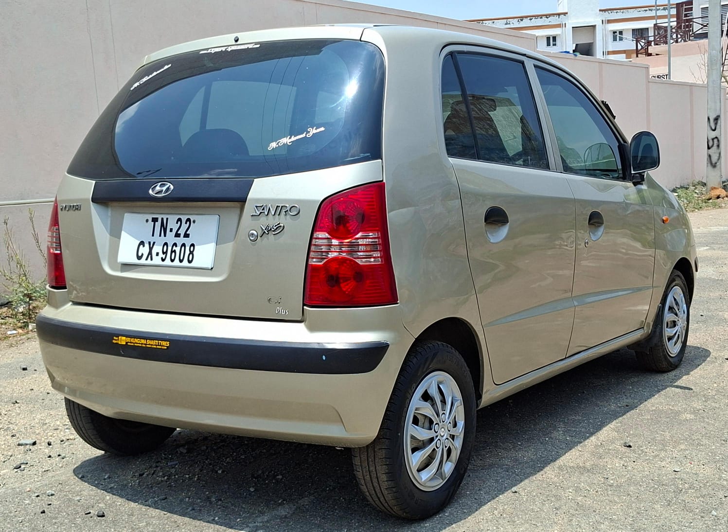 Hyundai Santro Xing - Image 8