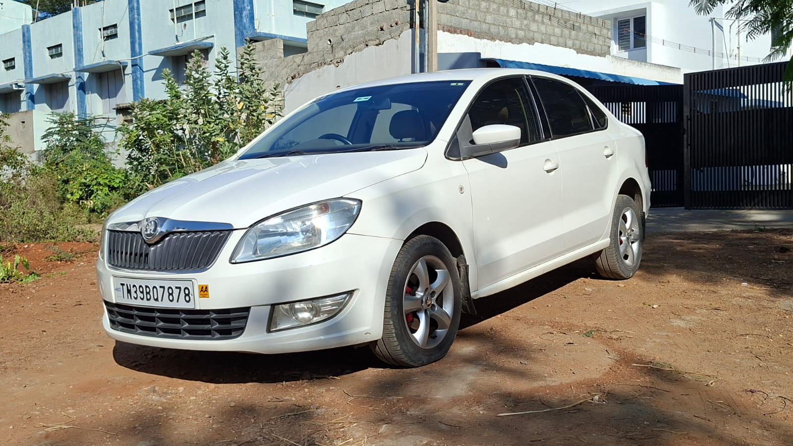 Skoda Rapid - Image 3