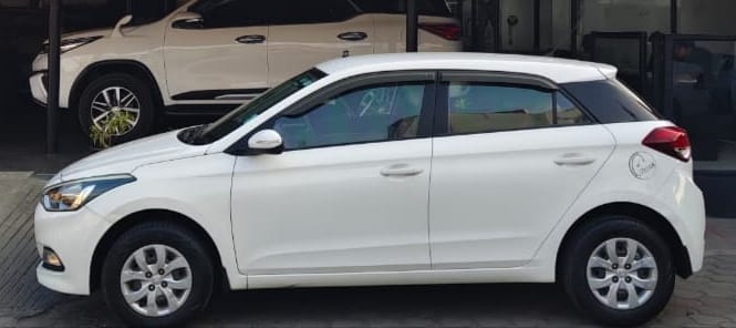 Hyundai i20 - Image 7