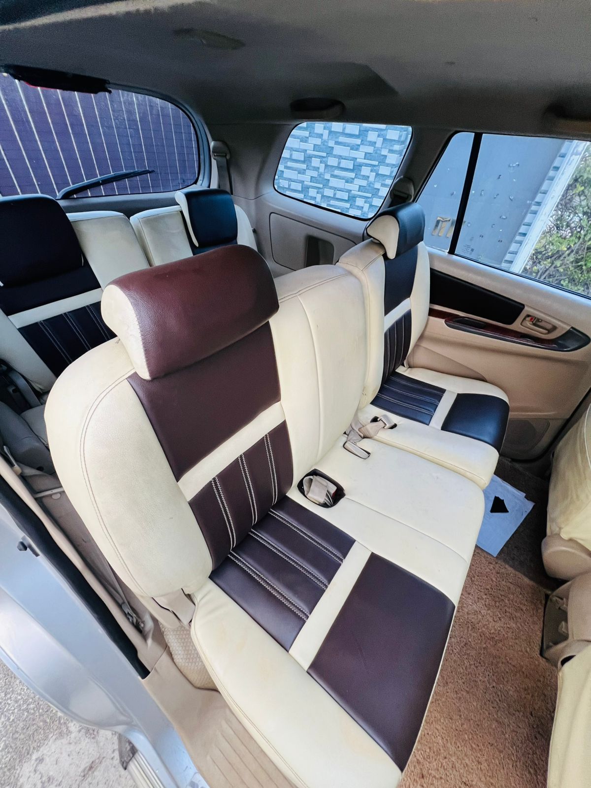 Toyota Innova - Image 7