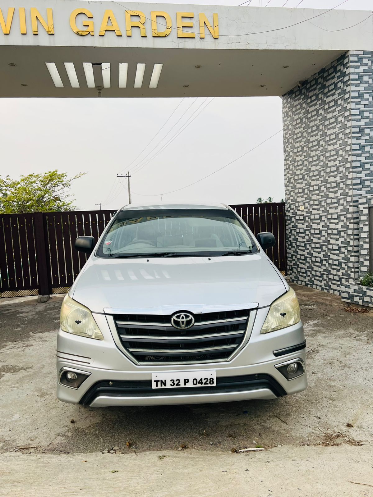 Toyota Innova