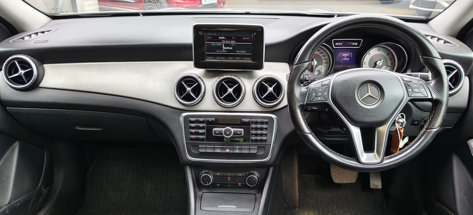 Mercedes Benz GLA - Image 8