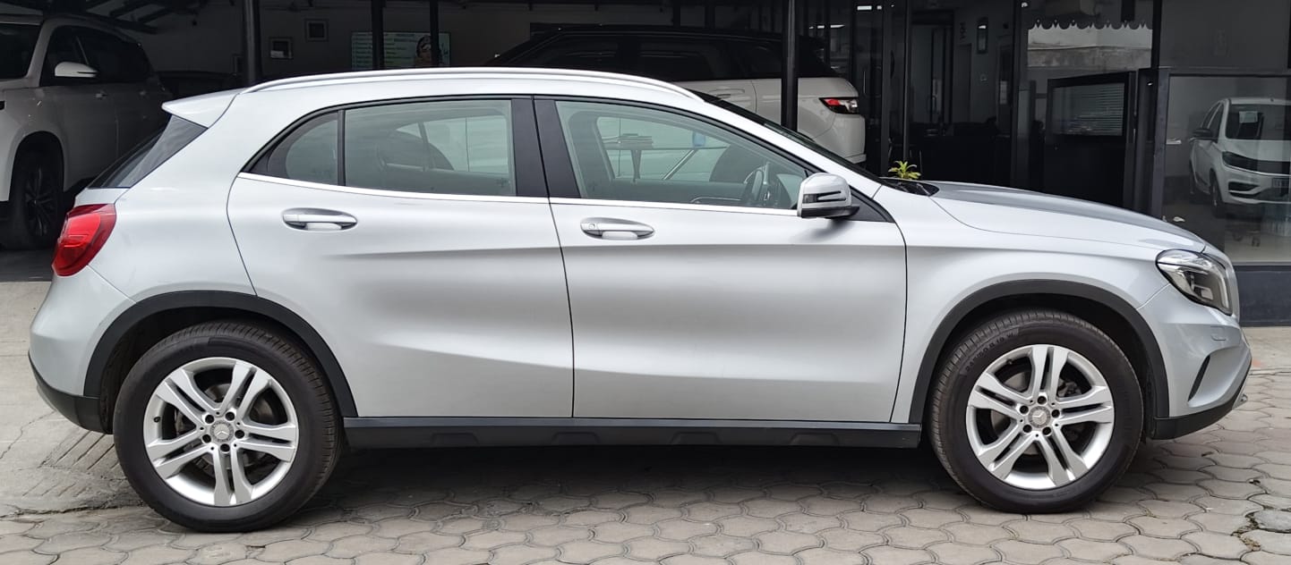 Mercedes Benz GLA - Image 3